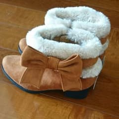 新品⭐19㎝ブーツのサムネイル