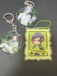 ツイステッドワンダーランド アクリルチャーム リリア シルバーのサムネイル