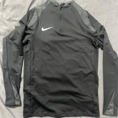 Nike DRI-FIT ハーフジップのサムネイル