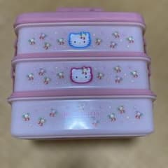 ハローキティ 3段ピクニックボックス 野いちご 2001年 - メルカリ