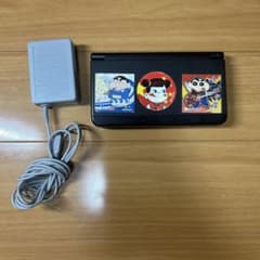 任天堂 Newニンテンドー3DS ブラック 本体 ACアダプター付きのサムネイル