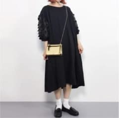 merlot plus 袖シースルーフラワーのサムネイル