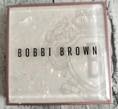 BOBBI BROWN ハイライティングパウダー L44 ペタルグロウのサムネイル