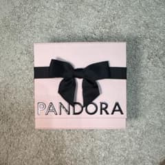 M*a様 PANDORA ギフトボックス Happy Birthdayのサムネイル