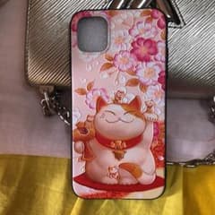 (最終値下げ)iphone11 ケース　招き猫のサムネイル
