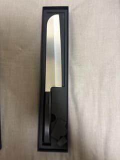 ま*さ様 鎌型薄刃 8寸 V金10号 刺身包丁 黒檀黒水角牛八角柄 - メルカリ