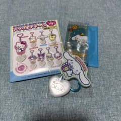 Sanrio Characters アクリルチャーム シナモロール おまけ付き