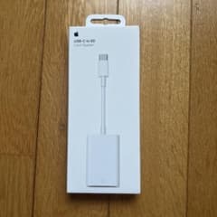 Apple USB-C to SD Card Reader 本体のサムネイル