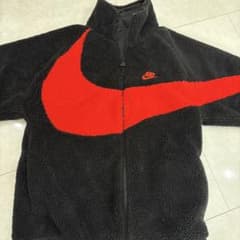 祐介岡部様専用　Nike フリースジャケット 黒/赤のサムネイル