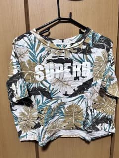 BROWNY 新品未使用 ボタニカル柄 半袖Tシャツ SUPERBロゴのサムネイル