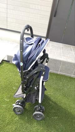 combiコンビ メチャカーゴ IG ボーダーネイビーベビーカー - メルカリ