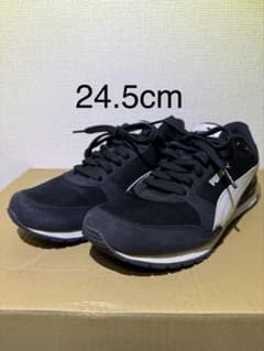 PUMA スニーカー ブラック ホワイト 24.5cmのサムネイル
