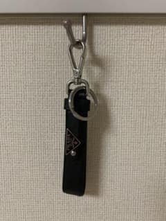 PRADA キーチェーンのサムネイル