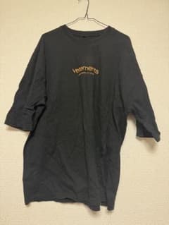 VETEMENTS Tシャツのサムネイル