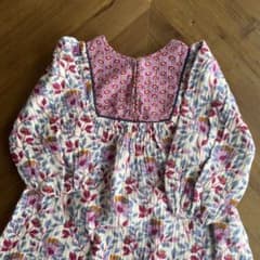 ZARA 花柄　ワンピース　110のサムネイル