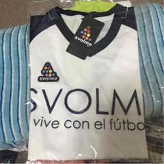 TAKM様専用 SVOLME Tシャツのサムネイル