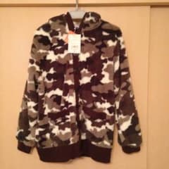 フワモコアウターのサムネイル