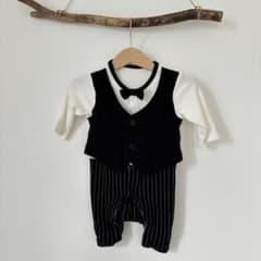 【60〜70サイズ】ベビー フォーマル ロンパース タキシード風 蝶ネクタイのサムネイル