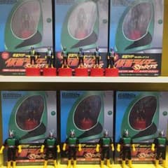 仮面ライダー(偽ショッカー)フィギュア&ボトルキャップのサムネイル