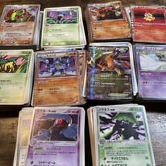 ポケモンカード　約1000枚まとめ売りのサムネイル