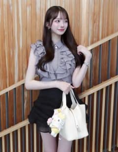 美品】スナイデル フリルカラー ブラウス GREY - メルカリ