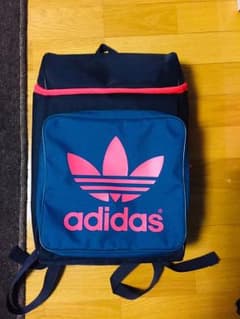 adidas アディダスリュックのサムネイル