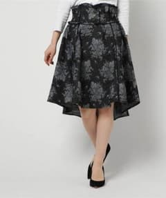 【美品】燕×薔薇柄デニムスカートのサムネイル