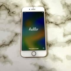 Apple iPhone 8 ゴールド 本体　64GBのサムネイル