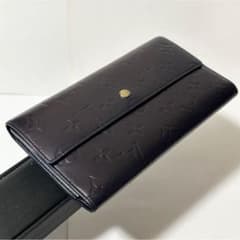 ルイヴィトン モノグラム マット ポルトトレゾール インターナショナル