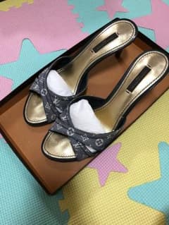！再値下げ！美品＊正規品ルイヴィトンサンダルのサムネイル