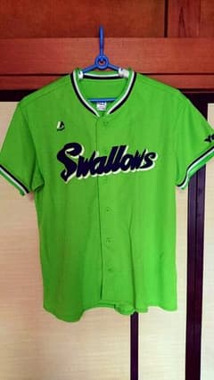 ヤクルトスワローズ ユニフォームのサムネイル