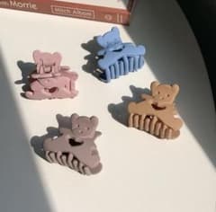 可愛い♡くまさんヘアクリップ♡のサムネイル