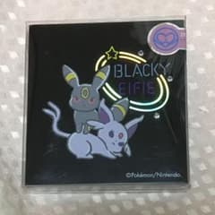 ITS‘DEMO ポケモン プチアイシャドウパレット カーキコレクションのサムネイル