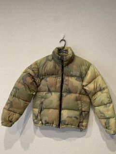 THE NORTH FACE ダウン カモフラのサムネイル