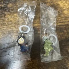 サマーウォーズ カプセルトイ めじるしアクセサリー　ナツキ　リイチ　2点セットのサムネイル