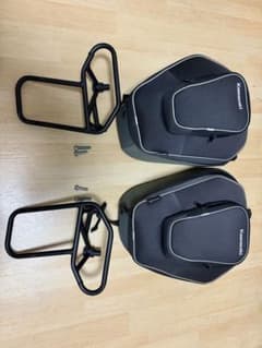 ninja650/z650 純正パニアブラケットセット(+ソフトパニアjunk)のサムネイル