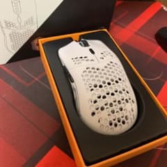 Glorious model oのサムネイル