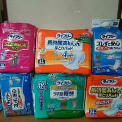 A様専用★大人用 尿とりパッド パンツ 色々のサムネイル