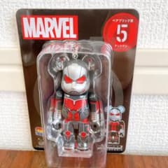 2個セット　ベアブリック マーベル ハッピーくじのサムネイル