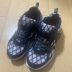☆USED品☆ 瞬足スニーカー 18.5cmのサムネイル