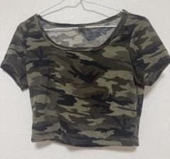 SHEIN 迷彩柄 クロップド丈 Tシャツのサムネイル