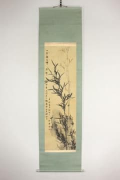 No5991 掛軸　在銘　悌堂　竹画賛　絹本　陶器軸先　書画　南画　送料無料 No5991 掛軸 在銘 悌堂 竹画賛 絹本 陶器軸先 書画 南画 送料無料