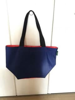 【えんこ様専用】【送料込み】エルベシャプリエ  ナイロン舟型ショルダーのサムネイル
