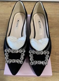 DIANA ビジュー付きフラットシューズ 25cm ブラックのサムネイル