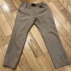 美品　GRAMICCI メンズクライミングパンツ ベージュのサムネイル