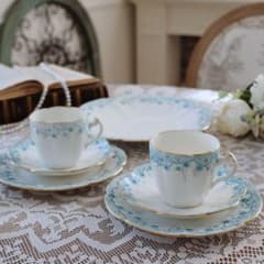 シェリー リリーシェイプ 淡いブルー トリオ2客＆大皿 カップ  