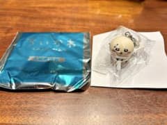ちいかわ 映画 入場者特典 めじるしアクセサリー ラッコのサムネイル