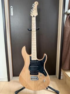 YAMAHA PACIFICA PAC112VMX YNS エレキギターのサムネイル