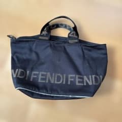 Fendi ハンドバッグのサムネイル