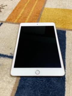 かな様専用　iPad mini 16GB ゴールド　ジャンク扱いのサムネイル